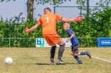 S.K.N.W.K. 1 - IJzendijke 1  (competitie) seizoen 2024-2025 (fotoboek 2) (12/94)
